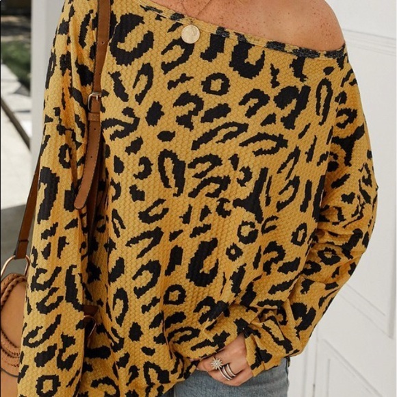 Leopard Print Long Sleeve Top Yellow - Picture 4 of 6